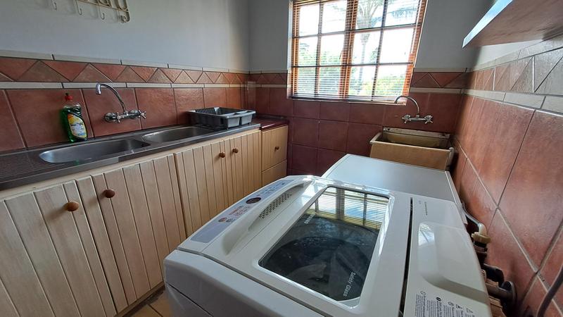 4 Bedroom Property for Sale in Albertinia Western Cape